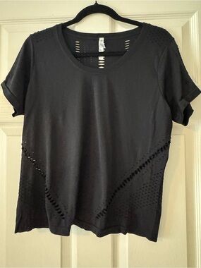Ebb & Flow Women's Short Sleeve Cutout Tee